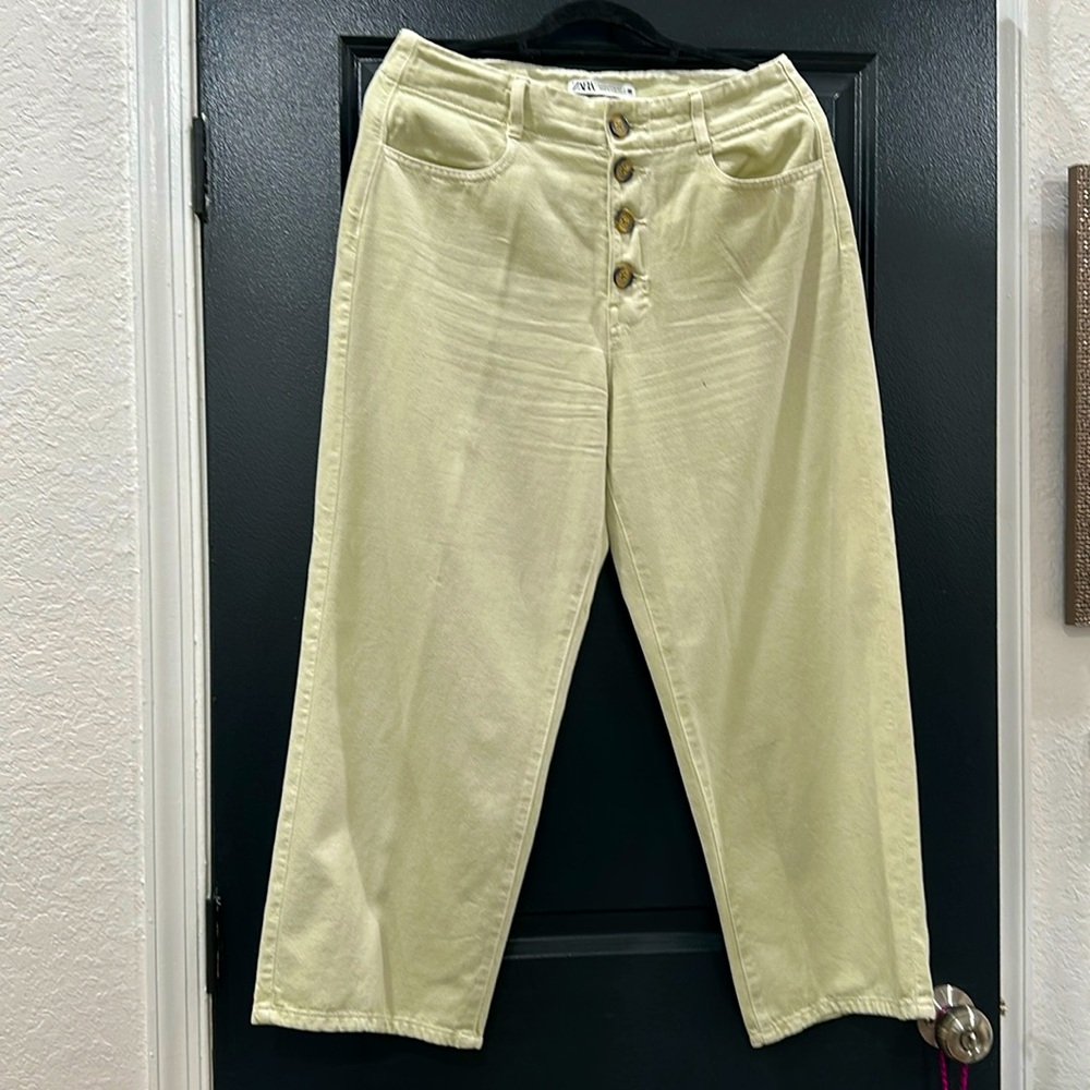 Zara High Rise Waist Wide Leg Cropped Pants. Color: Mint